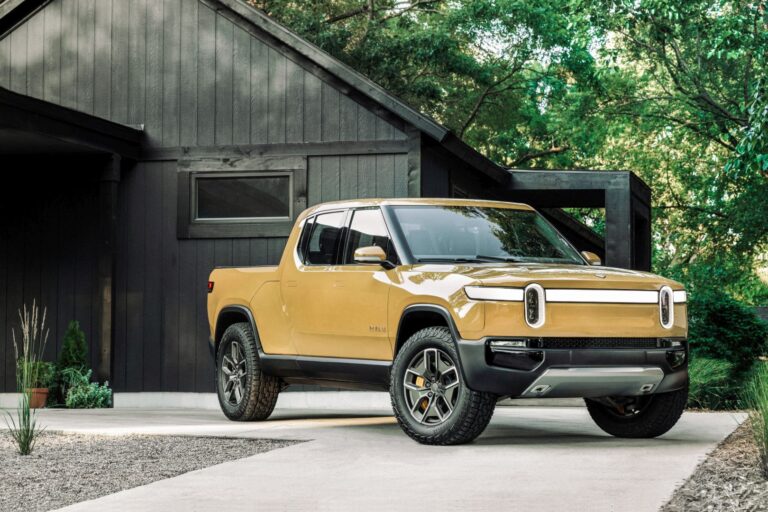 RIVIAN R1T 2021-Present