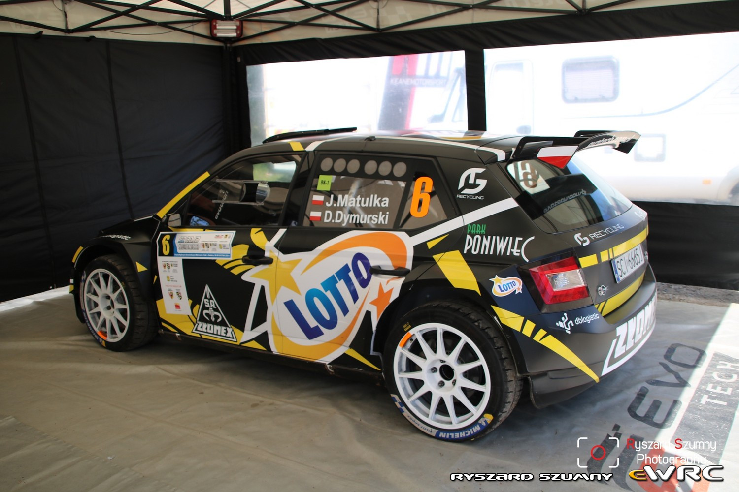 Rajd Świdnicki: Matulka na czołowej pozycji w emocjonującym wyścigu