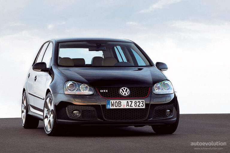 VOLKSWAGEN Golf V GTI 5 drzwiowe 2004-2008
