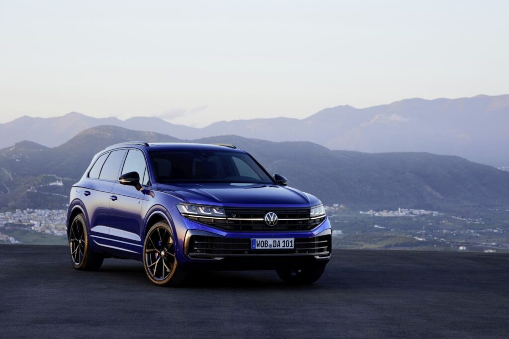 2024 Volkswagen Touareg R