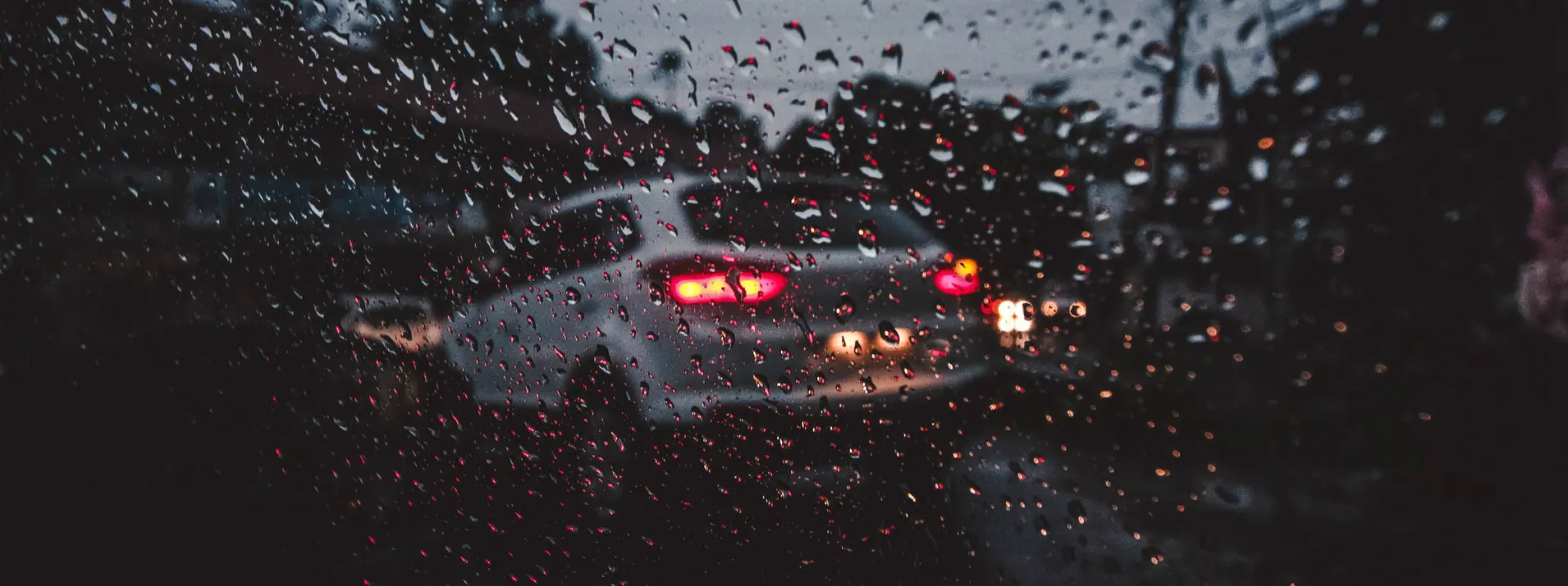 Jak przygotować auto do jazdy w ekstremalnych warunkach?