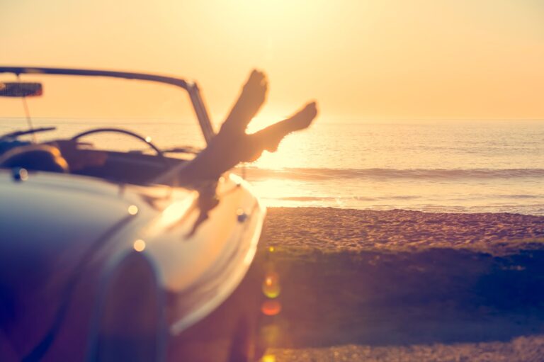 Twój wymarzony kabriolet na letnie przejażdżki: co wybrać na słoneczne dni?