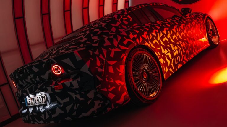 Mercedes-AMG GT 63 S E Performance: Nowa era elektrycznych sportowych coupe z potężnym dziedzictwem