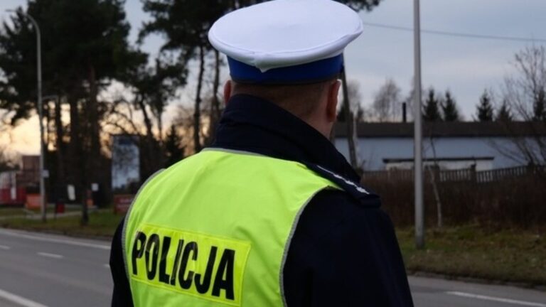 Majówka 2025: Statystyki wypadków na drogach zaskakują