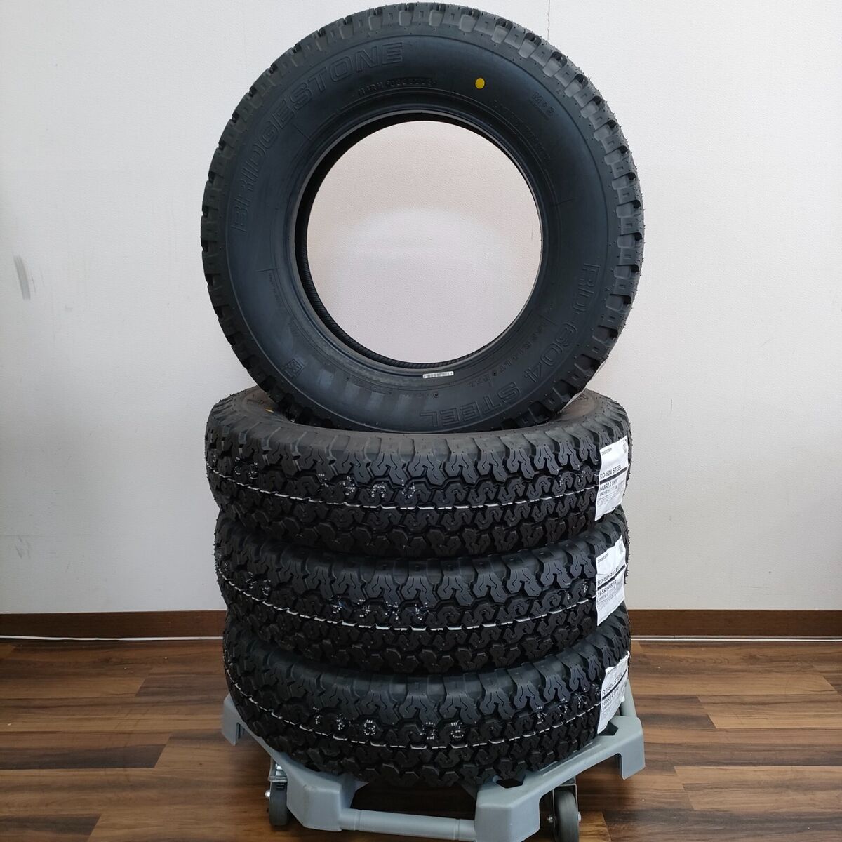 Opony all-terrain: Czy warto je montować w SUV-ach i pick-upach? Wyniki testów ADAC mówią same za siebie