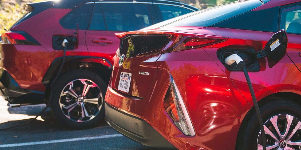 Toyota ostrzega: przyszłość elektryków nie jest tak czysta