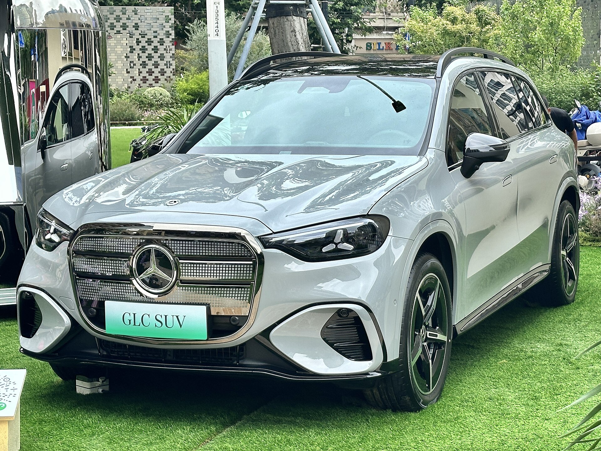 Mercedes-Benz GLC (electric)